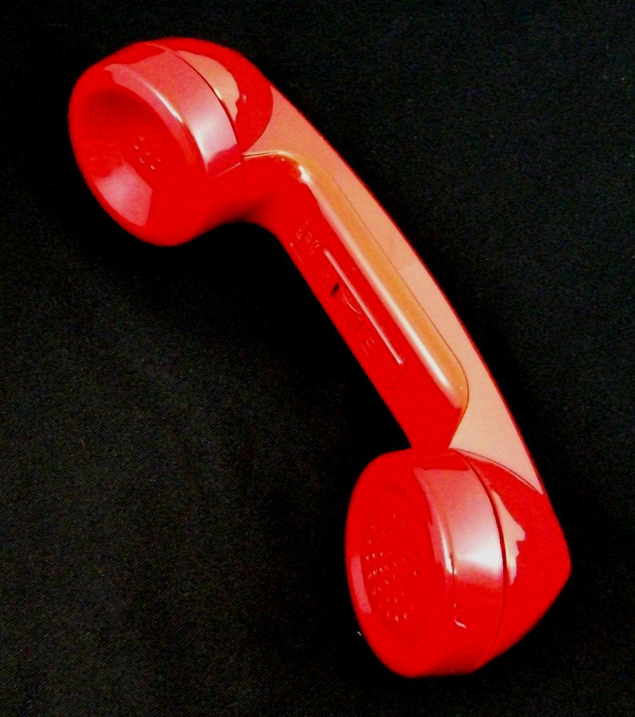 Cortelco 006547-VM2-PAK Replacement Handset - Red ITT-HANDSET-RD - The Telecom Spot